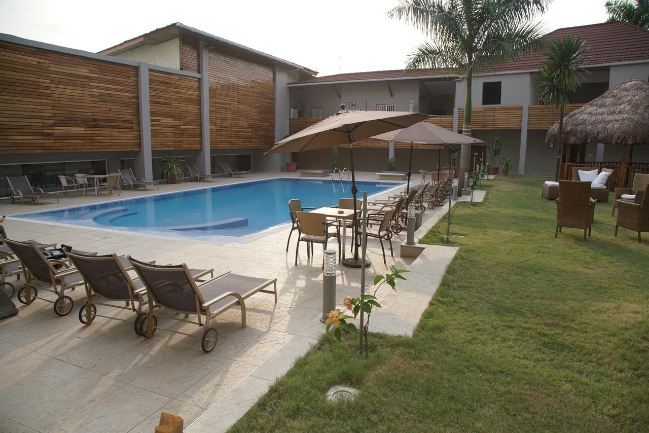 Mamba Point Hotel มอนโรเวีย ภายนอก รูปภาพ