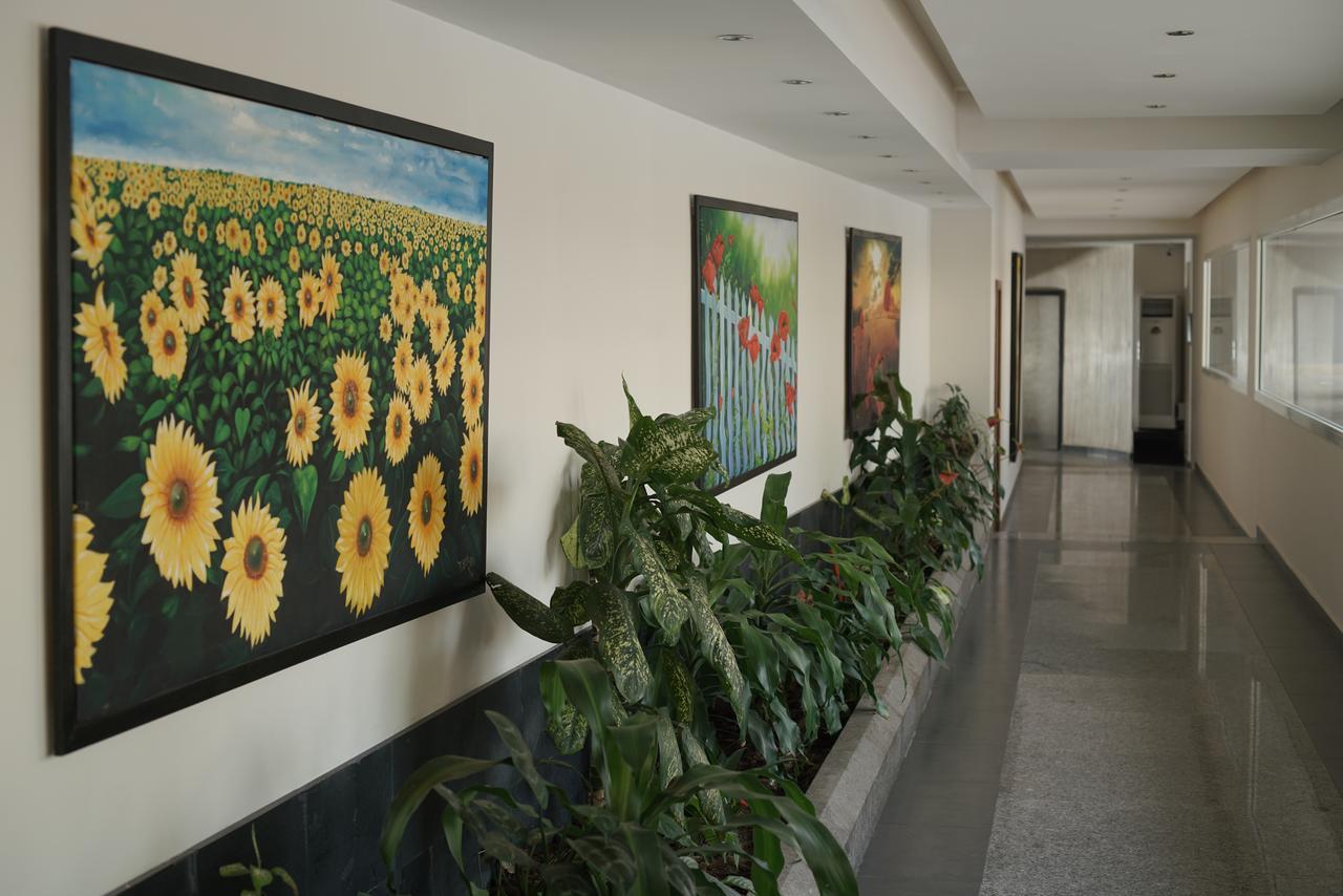 Mamba Point Hotel มอนโรเวีย ภายนอก รูปภาพ