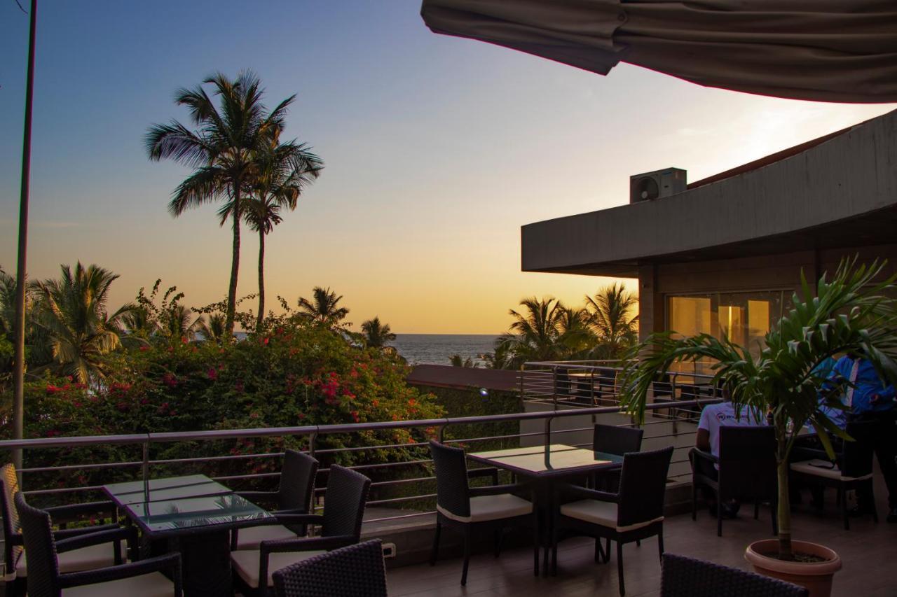 Mamba Point Hotel มอนโรเวีย ภายนอก รูปภาพ